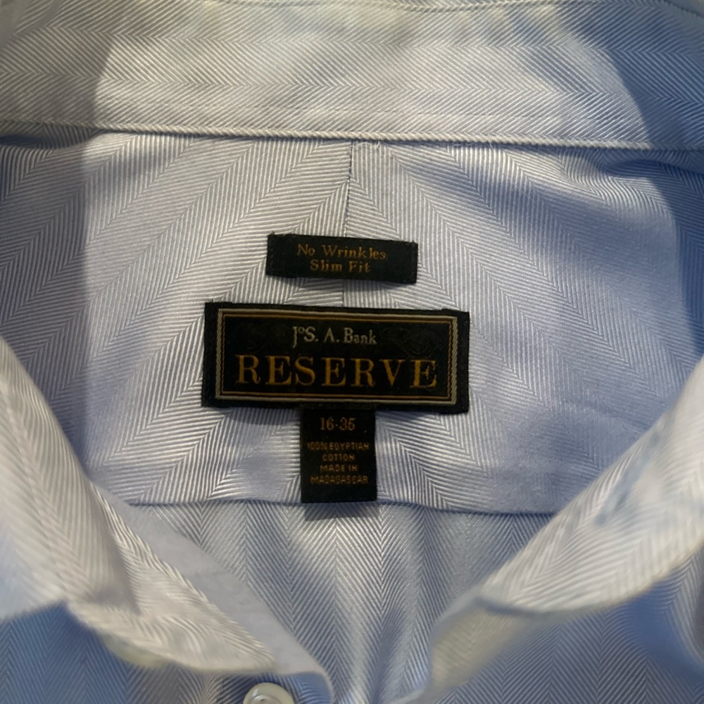 Jos A Bank Buttn Down, slim fit